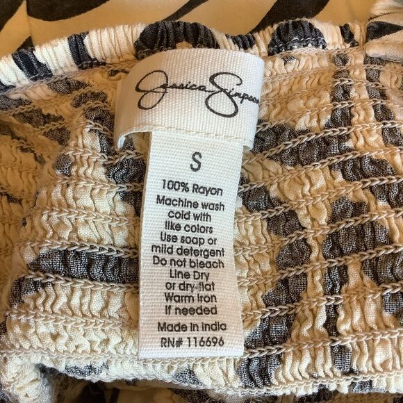 Jessica Simpson Romper😎❤💖 - Picture 8 of 8